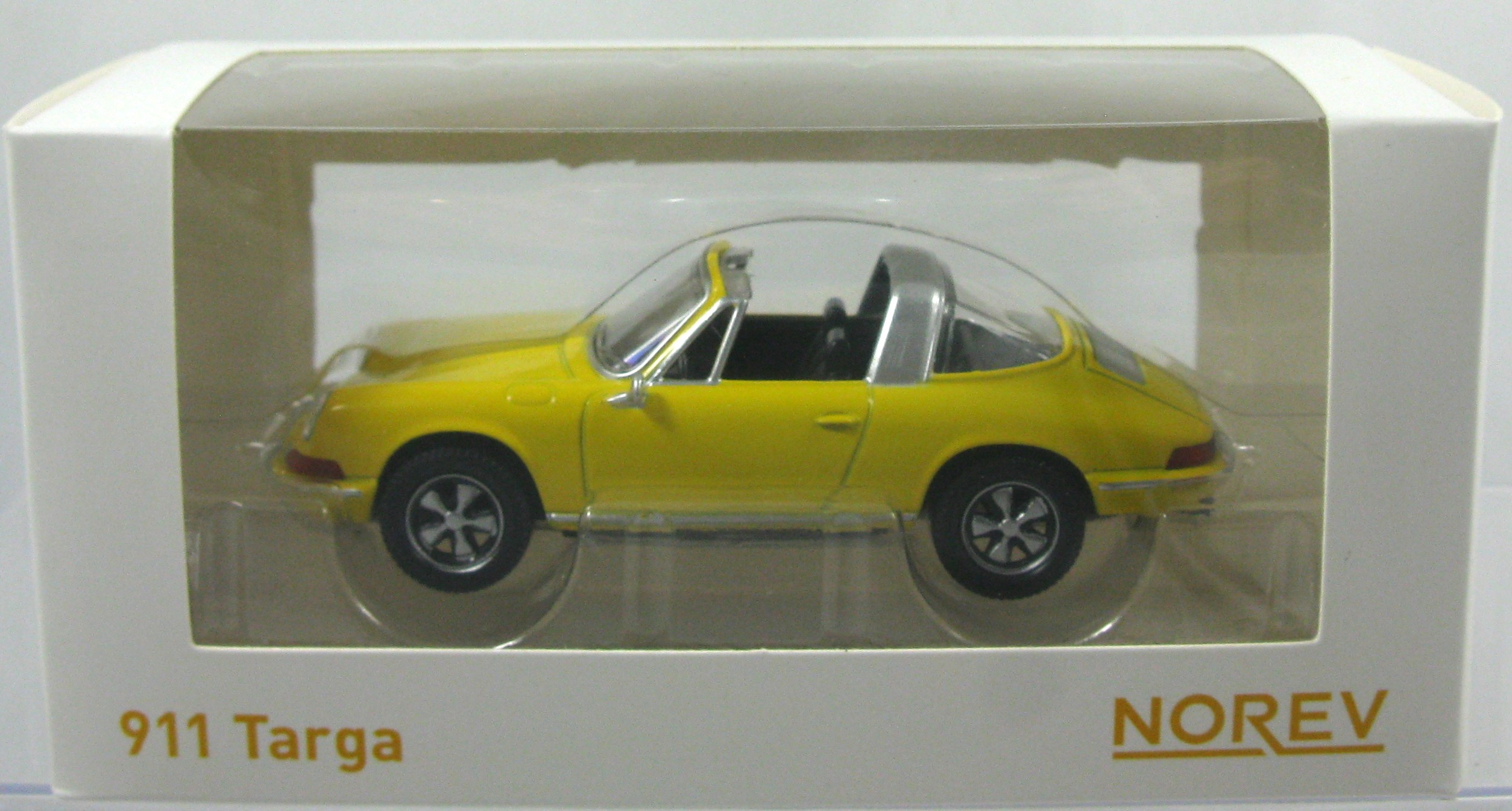 PORSCHE 911 TARGA1969 JAUNE (1)