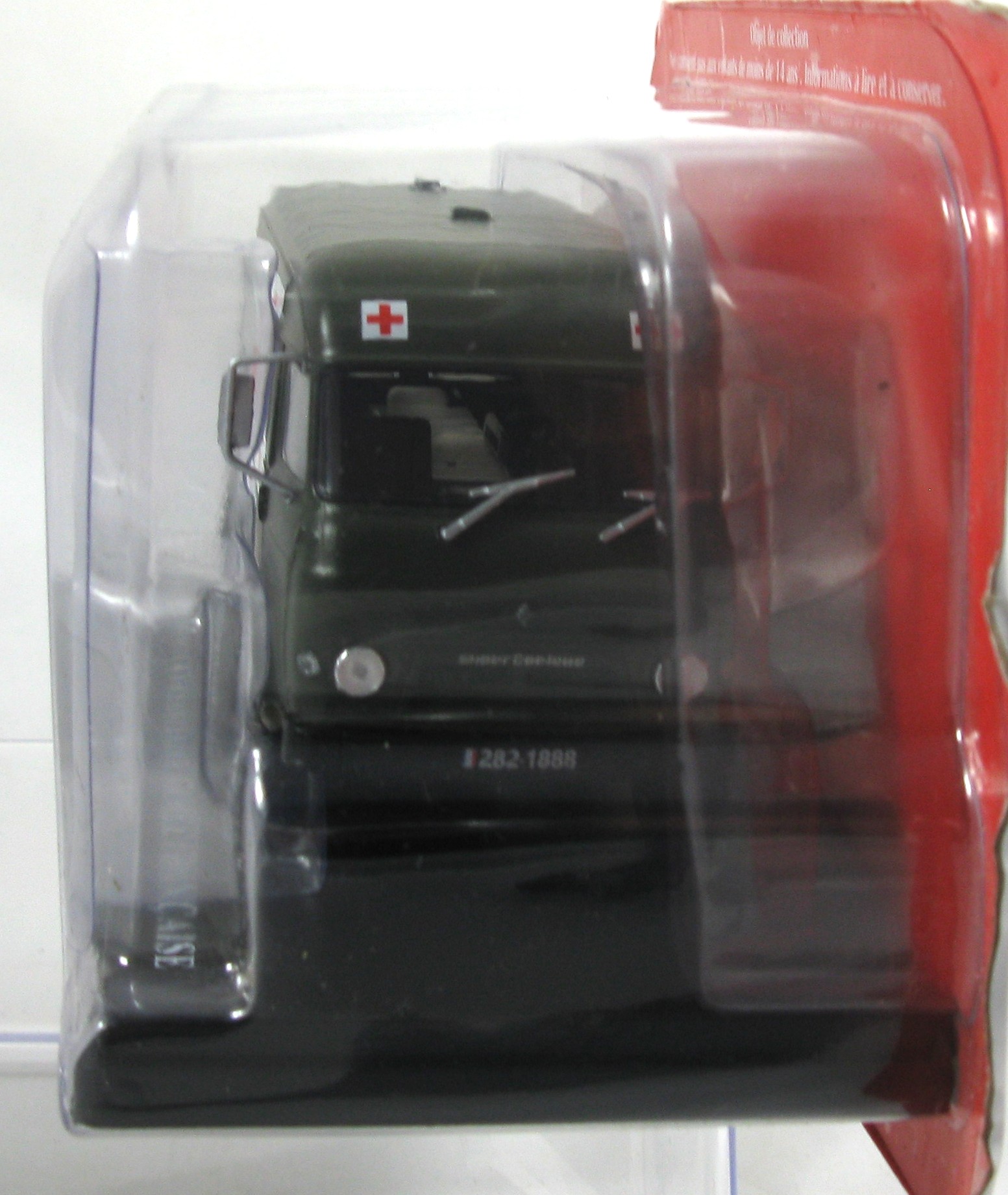 RENAULT SAVIEM SG2E 4X4 SANITAIRE ARMEE FRANCAISE (3)