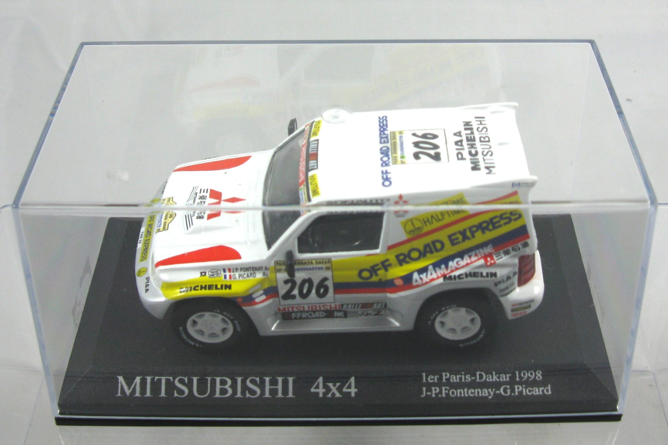 MITSUBISHI 4 X 4 1ER PARIS DAKAR 1998 (2)